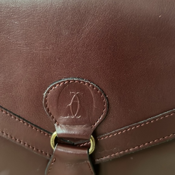 Crossbody - Picture 11 of 11